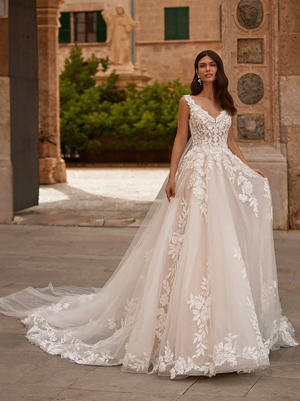 Langärmelige Brautkleider für die Braut, Brautkleider mit V-Ausschnitt, Spitzentüll, Brautkleider für Frauen mit Schleppe