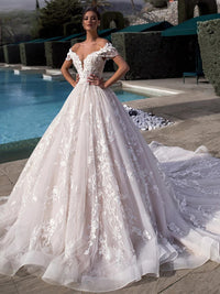 Off The Shoulder A Line Lace Wedding Dresses Appliques Lace Up Bride Dress Bridal Gown Plus Size
