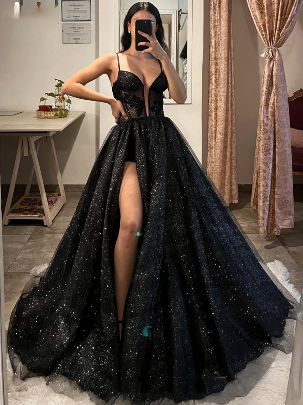 girls short formal dress Burgundy Sparkle Girls Short Prom dress Party Semi Formal Gowns halter –  Siaoryne main image 1