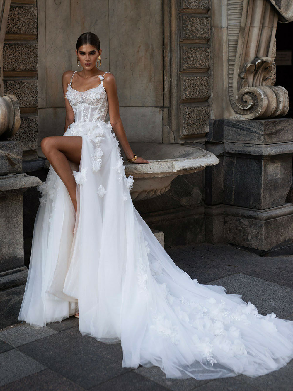 Luxury Wedding Dress 2025 3D Flower Spaghetti Strap Lace Applique Slee –  Msikoods Official Store