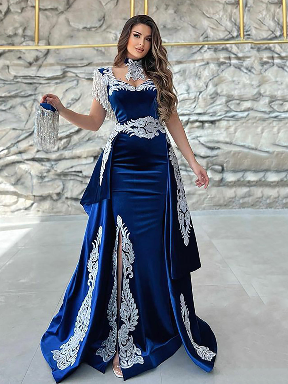 Robe de soirée élégante bleu royal avec dentelle brodée, robe de bal caftan, manches à franges, robe de soirée