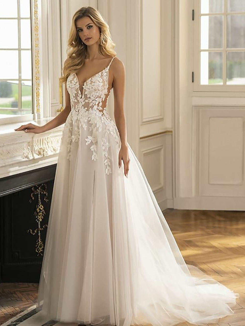 Vintage A Line Wedding Dresses Spaghetti strap Lace Appliques Tulle Princess Bride Gowns Backless Bridal Dress