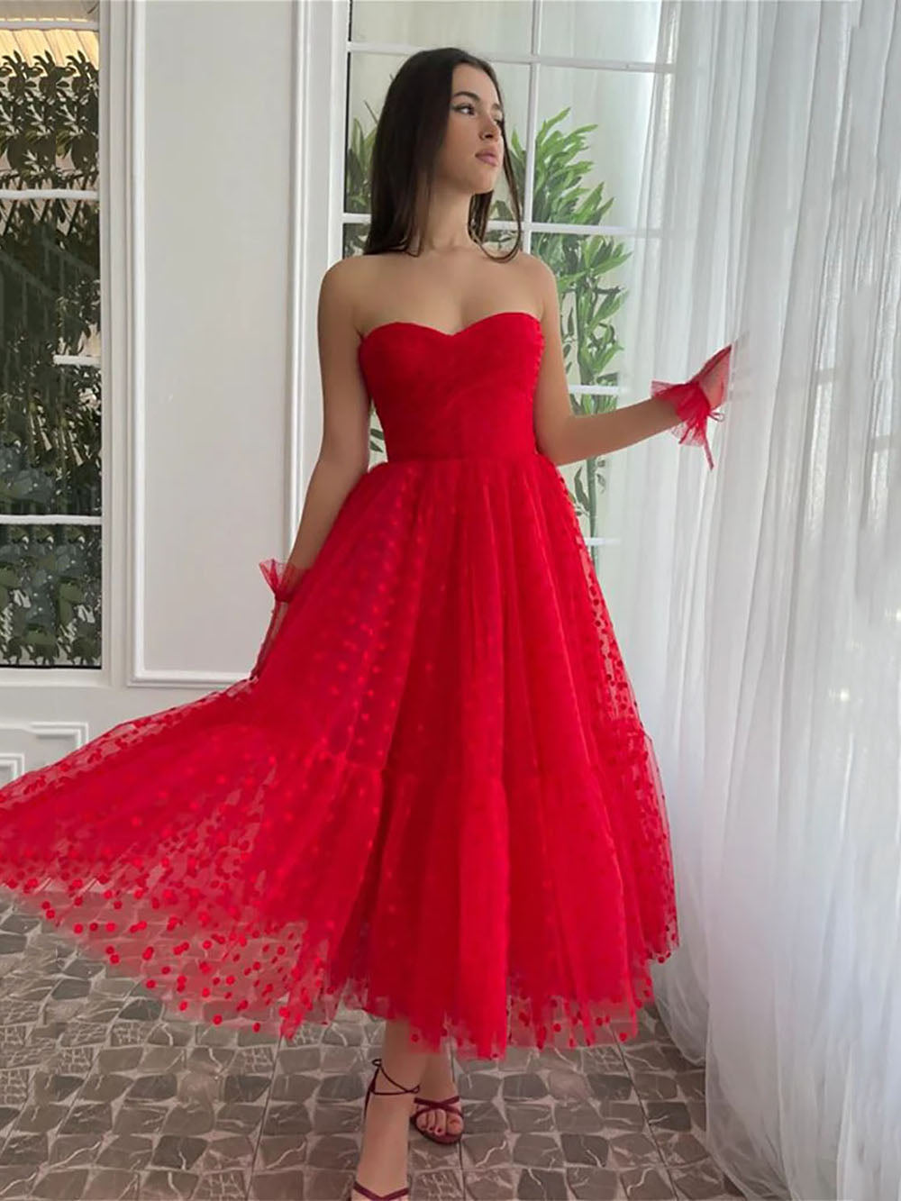 Robe de bal en tulle longueur thé pour femmes, épaules dénudées, robe de bal pour adolescentes, robe de princesse bouffante perlée en cœur
