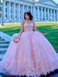 Strapless Quinceanera Dresses Ball Gown Sparkly Tulle Sweet 16 Dresses Puffy Lace Beaded Prom Dress With Sleeves