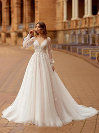 Vestido de Noiva com Apliques de Renda Romântica, Ombros Descobertos, Tule, Corte em A, Vestidos de Noiva Ms2503262