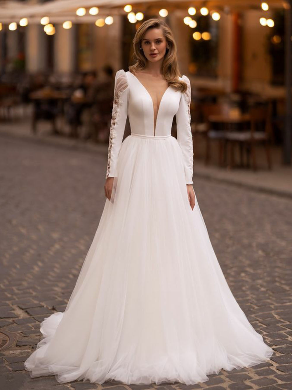 Exquisite Wedding Dresses For Women V Neck A-Line Vintage Illusion Bridal Gowns Lace Long Sleeves Bride Dress