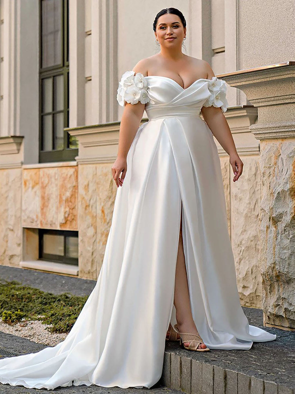 Satin Plus Size Wedding Dress Off Shoulder Pearls Flower Slit Bridal Gown Ms2503151