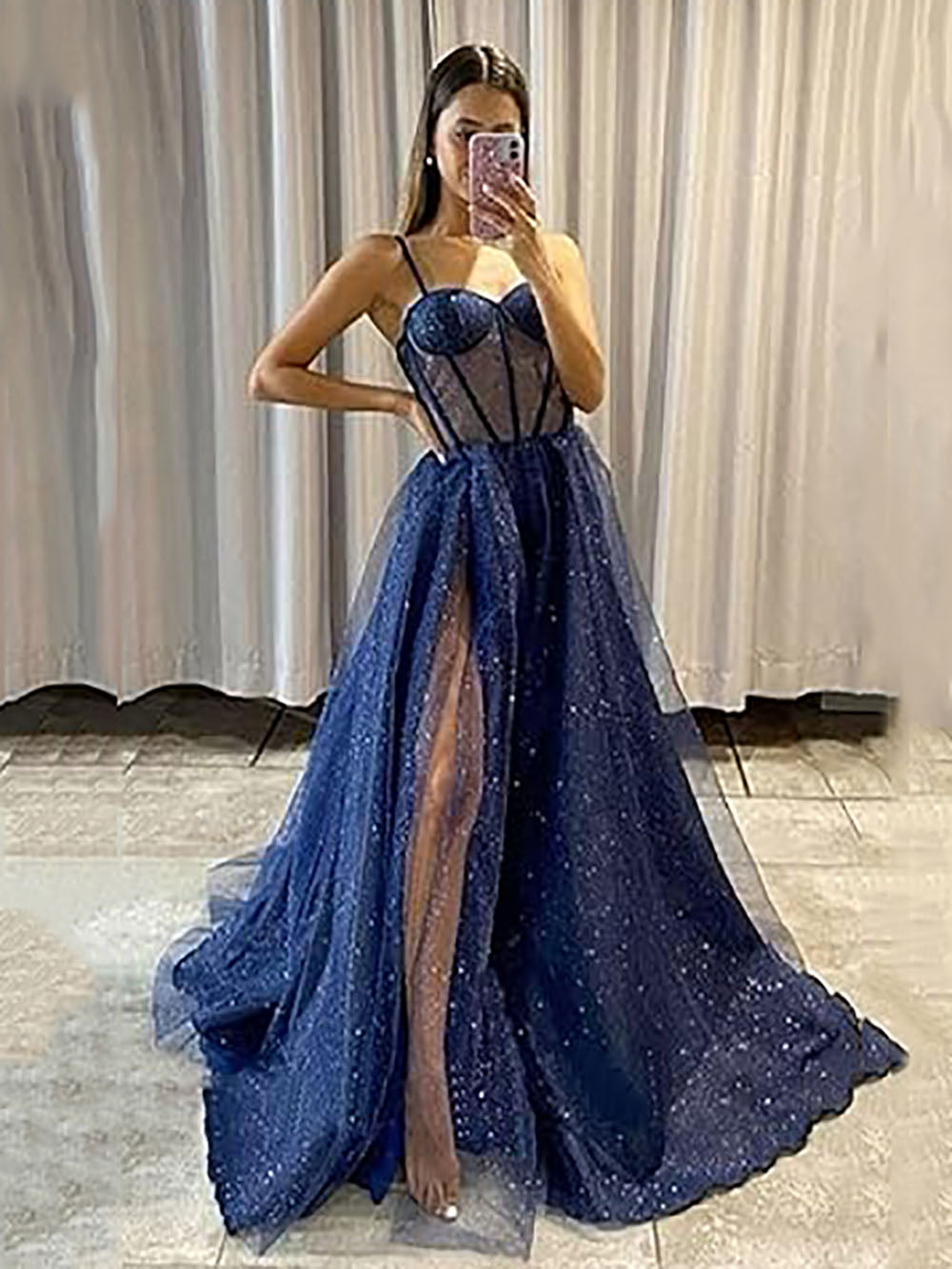 Abiti da sera lunghi da ballo formali a linea A con spalline sottili e spacco laterale in tulle scintillante per donna 2025