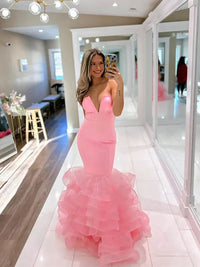 Robe de soirée longue en tulle à bretelles spaghetti et décolleté plongeant pour femme