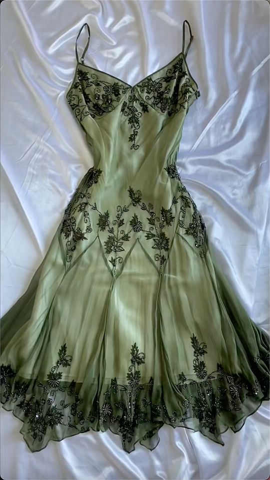 Mermaid Embroidered Prom Dress Spaghetti Strap Beads Floral Party Dress Ms2506113