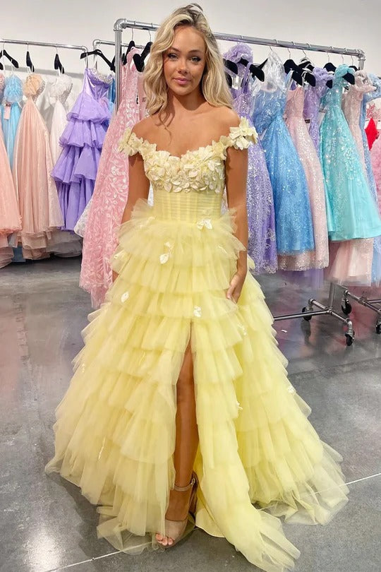 Elegante abito da sera a strati con applicazioni in pizzo, senza maniche, arricciato, abito formale Ms2504071