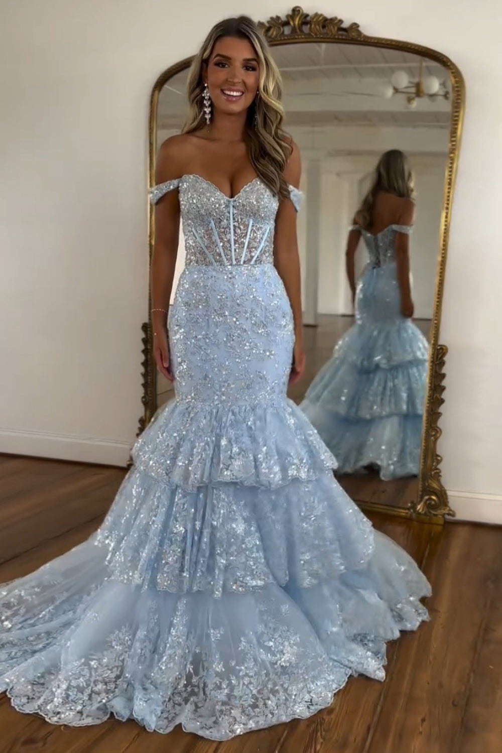 Vestido de Baile com Corpete, Decote Coração, Babados em Camadas, Fenda Alta, Sereia de Renda Brilhante Ms2504111