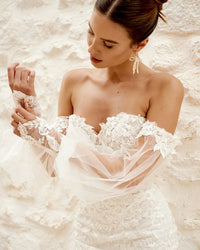 Boho Mermaid Wedding Dresses Detachable Sleeves Lace Appliques Sweetheart Corset Bridal Gown Court Train