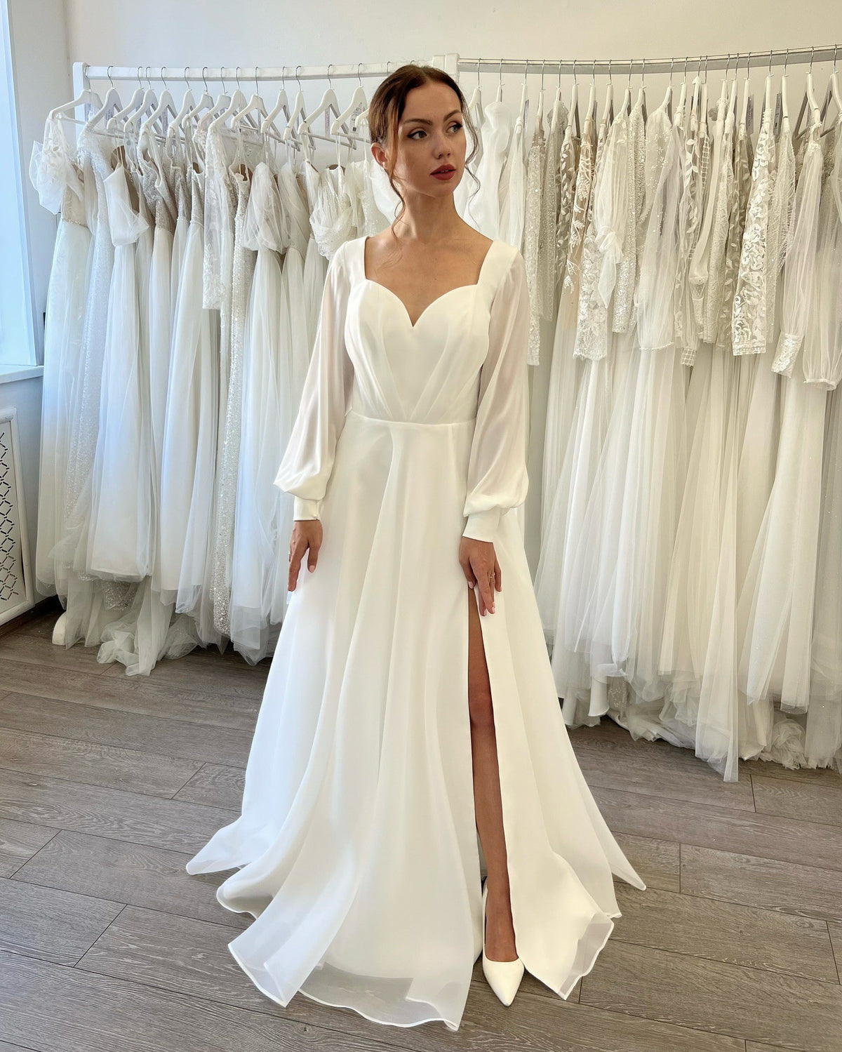 Vestido de Noiva Plus Size em Organza Vestido de Noiva Sexy Costas Nuas Fenda Lateral Corte A Manga Longa Vestidos Nupciais