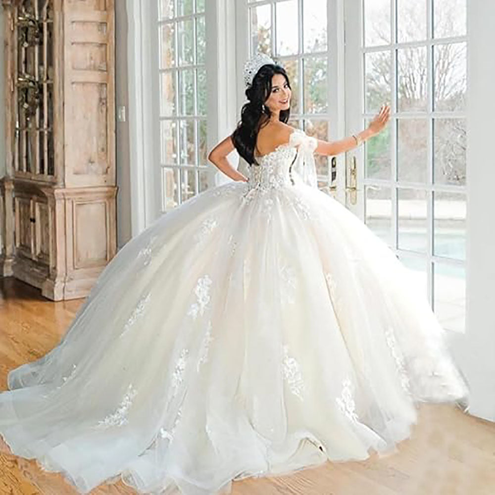 Women's Off Shoulder Quinceanera Dresses Puffy Tulle Ball Gowns for Sweet 16 Dress Lace Appliques Prom Dress