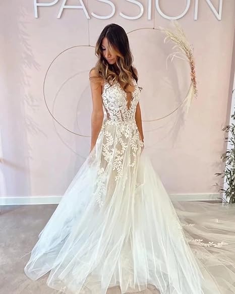 Sexy A-Line Backless Wedding Dress Lace Applique Beaded Tulle Wedding Gowns Boho Bridal Dress