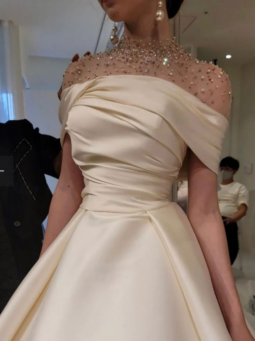 Abito da cerimonia da donna a linea ad A con collo alto, perline, abito da sera in raso di lusso, elegante abito da ballo