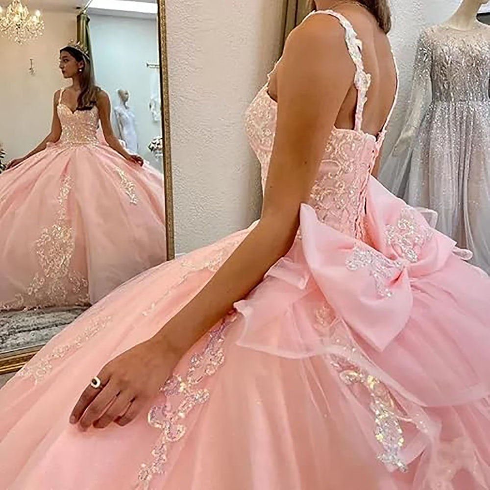 Women's Spaghetti Straps Quinceanera Dresses Ball Gown Sequin Appliques Sweet 16 Prom Gown Princess Party Dress