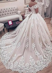 Robes de mariée en dentelle à épaules dénudées pour mariées Appliques Robe de mariée pour femmes Robes de mariée trapèze avec traîne