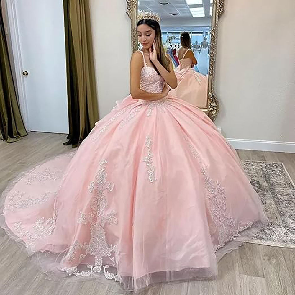 Women's Spaghetti Straps Quinceanera Dresses Ball Gown Sequin Appliques Sweet 16 Prom Gown Princess Party Dress