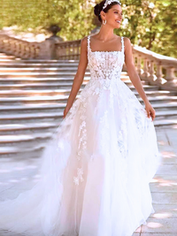 Vintage Wedding Dress Lace Appliques A Line Spaghetti Strap Bridal Gown