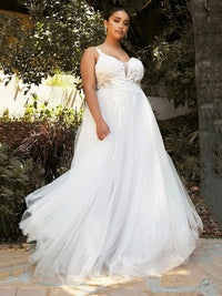 Abiti da sposa con scollo a V per donne taglie forti, applicazioni in pizzo e tulle, abito da sposa 2025