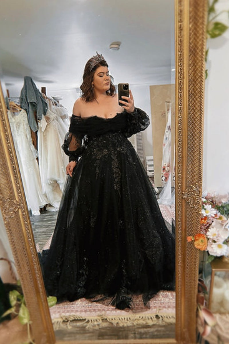 Robes de mariée à manches longues pour mariée Robes de mariée à col en V Robes de mariée en dentelle et tulle pour femmes avec traîne