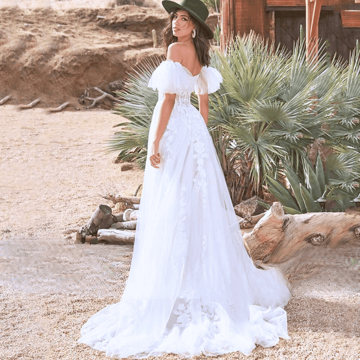Vestidos de Noiva Boémia com Apliques de Renda, Decote Ombro a Ombro, Vestido de Noiva Linha A, Vestido de Casamento Boho