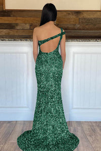 Robe de soirée longue à paillettes asymétrique avec fente et paillettes