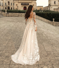 Champange Wedding Dresses Lace Up Corset A-Line Appliques Long Sleeves Boho Bride Dress Plus Size