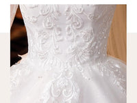 Luxury Sweep Train Wedding Dress O Neck Three Quarter Sleeve Lace Appliques Plus Size Bridal Gown