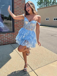 Vestido de Festa de Volta às Aulas com Lantejoulas e Ombros Descobertos, Vestido Curto de Camadas com Folhos, Vestido de Noite com Aplicações de Renda, Vestidos de Baile de Finalistas 2024 Primavera Verão