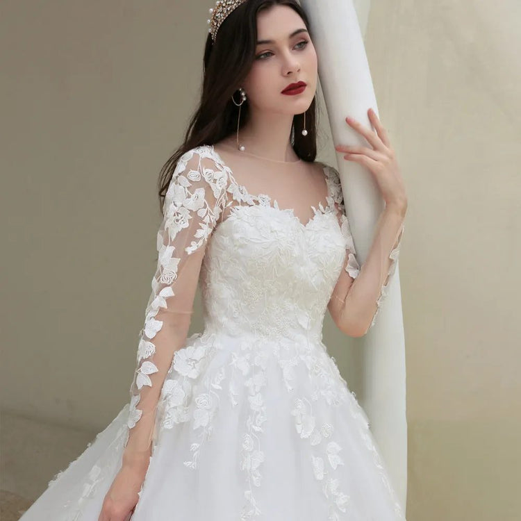 Robes de mariée romantiques en dentelle pour femmes à manches longues France Inde robe de mariée princesse royale robes de mariée