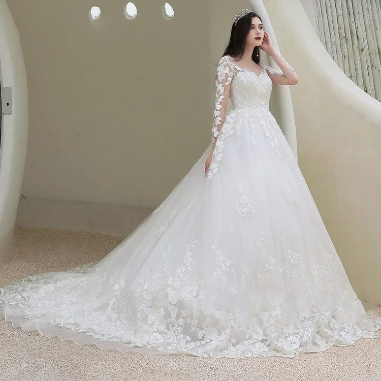 Robes de mariée romantiques en dentelle pour femmes à manches longues France Inde robe de mariée princesse royale robes de mariée