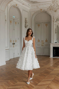 Abito da sposa floreale 3D lunghezza tè romantico con corsetto, abito da festa nuziale midi in tulle, abito da sposa Ms250103