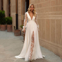 Abiti da sposa sexy con scollo a V profondo, maniche lunghe, abiti da sposa con applicazioni senza schienale, abito da sposa in chiffon a linea A