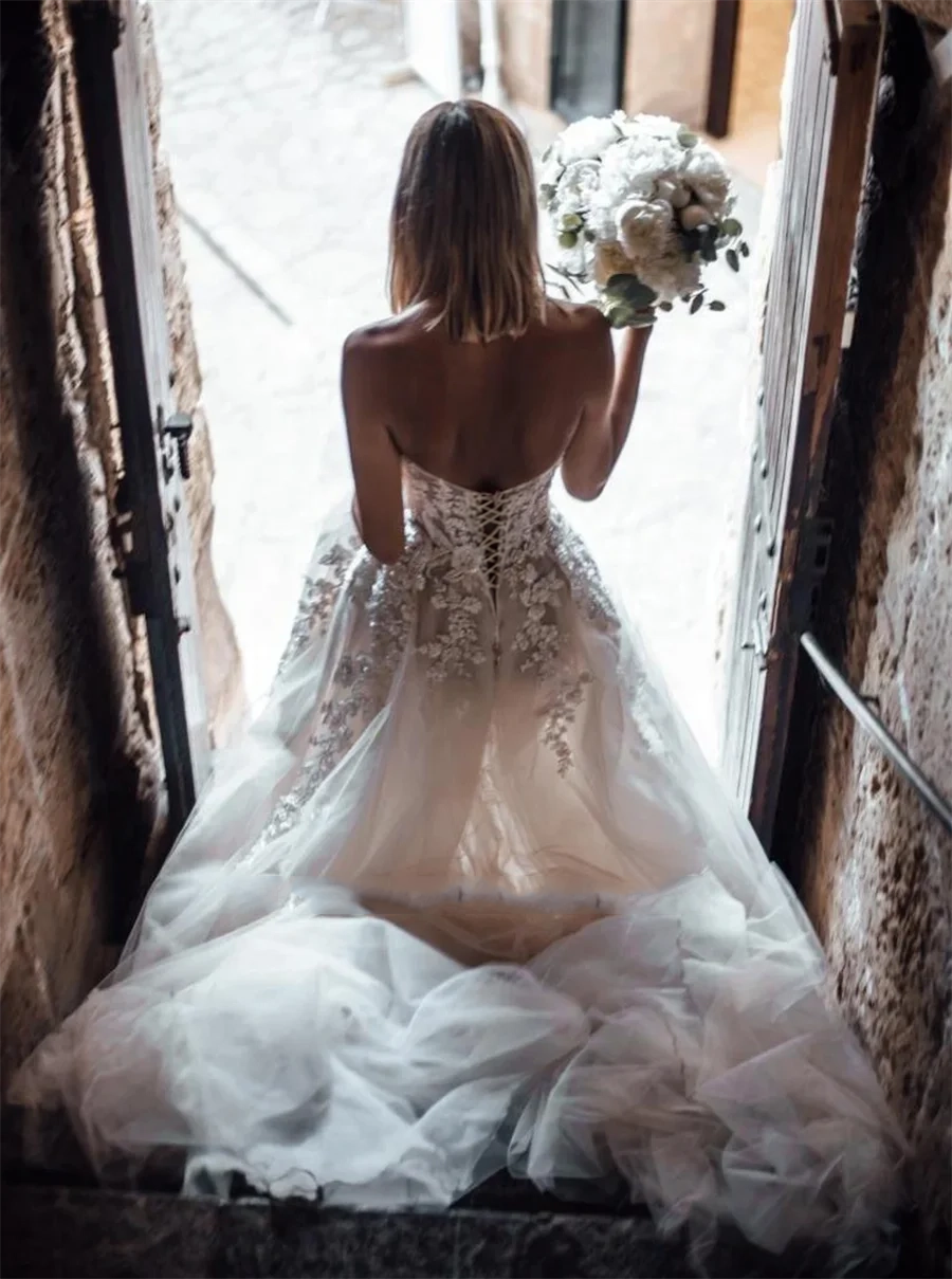 Vestido de Noiva Romântico em Renda, Corpete Aplicado Sem Alças, Vestido Boho de Baile, Vestido de Noiva Ms2503181