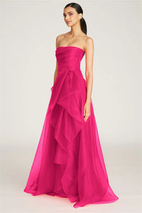 Vestido de baile formal preto chique com folhos em camadas de tule, sem alças, vestido de festa para a noite Ms2503292