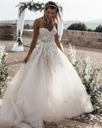 Vestido de Noiva Romântico em Renda, Corpete Aplicado Sem Alças, Vestido Boho de Baile, Vestido de Noiva Ms2503181