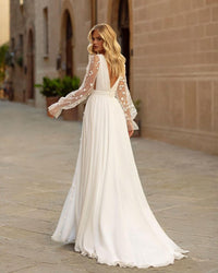 Abiti da sposa sexy con scollo a V profondo, maniche lunghe, abiti da sposa con applicazioni senza schienale, abito da sposa in chiffon a linea A