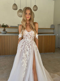 Off The Shoulder Wedding Dresses for Bride Tulle Bridal Gowns Sexy Split Long Boho Wedding Dress