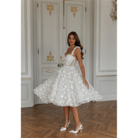 Abito da sposa floreale 3D lunghezza tè romantico con corsetto, abito da festa nuziale midi in tulle, abito da sposa Ms250103