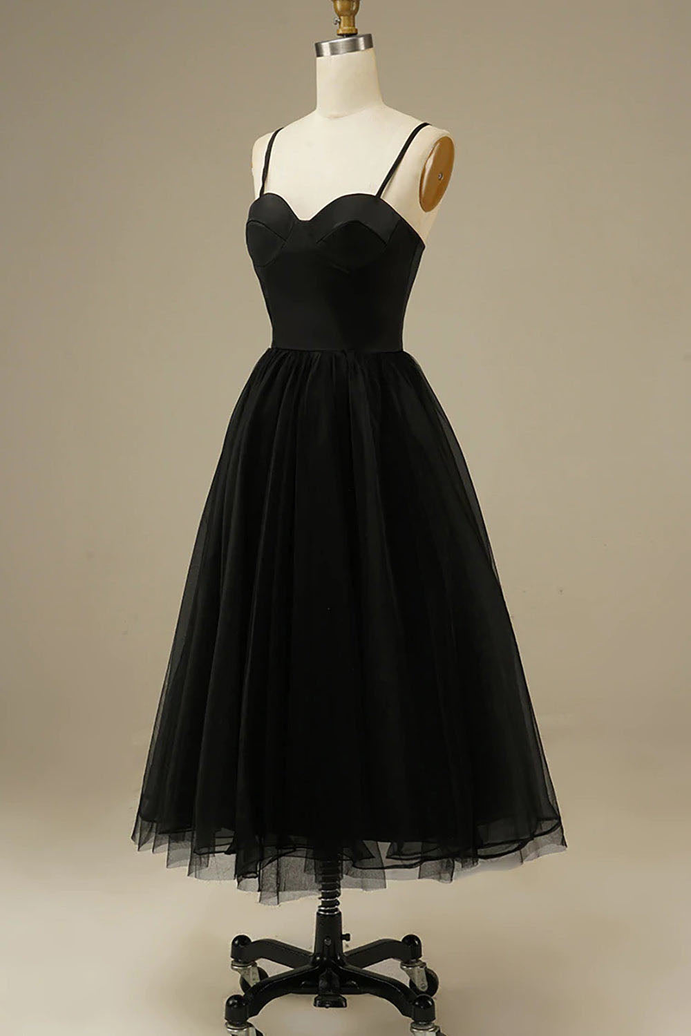 Vestidos de Baile de Comprimento Chá em Tule para Mulheres, Vestidos de Baile Ombro a Ombro, Vestidos de Princesa Jovens com Decote Coração, Bordados e Bufantes