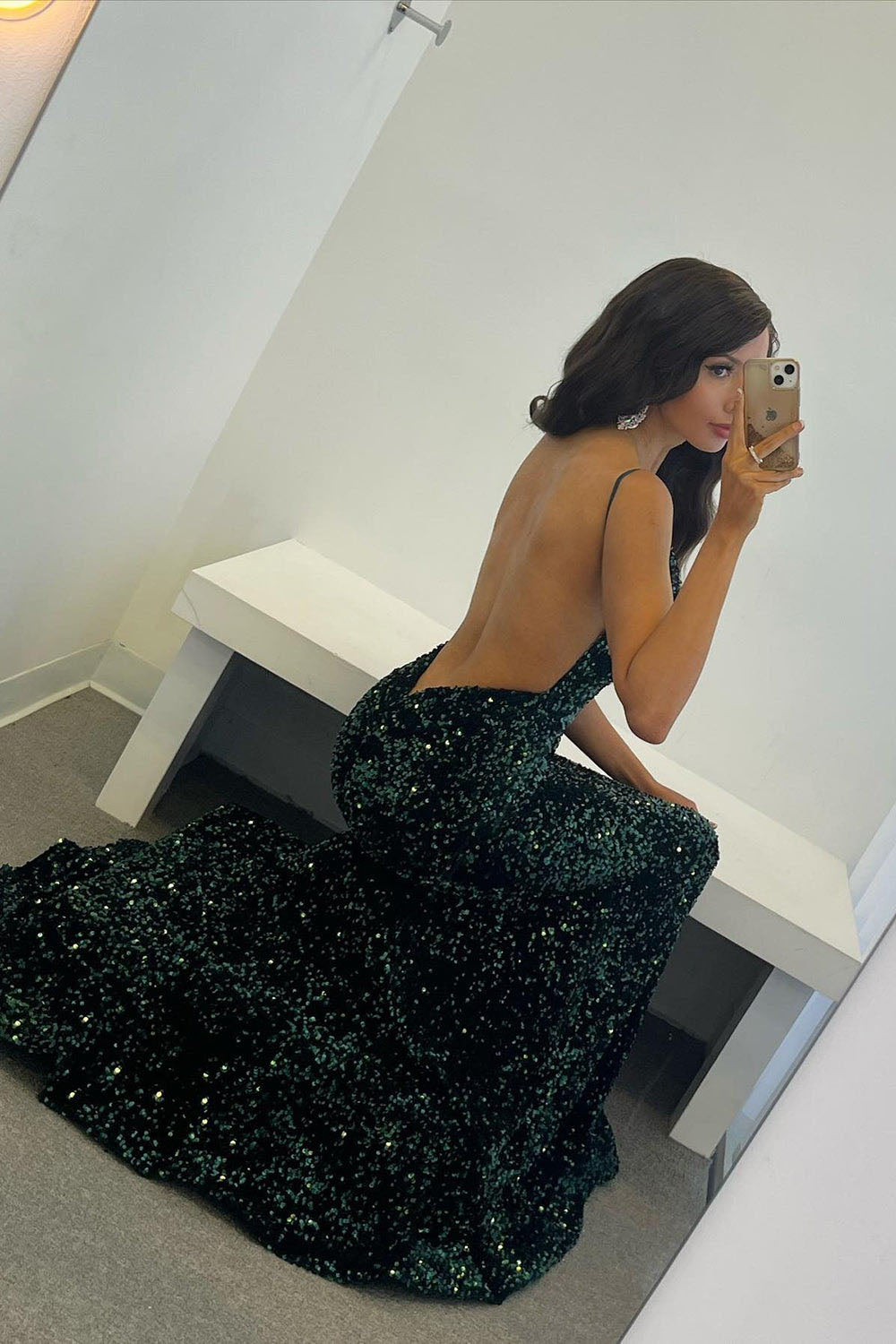 Green Sequin Mermaid Evening Dress V Neck Backless Prom Dress 2025 Ms2508172