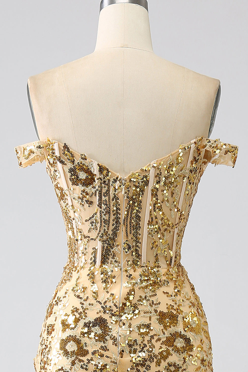 Robe de soirée longue en tulle à bretelles spaghetti et décolleté plongeant pour femme
