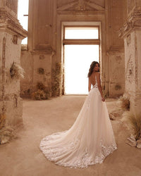 Vestidos de Noiva Boho com Decote em V, Alças de Espaguete, Apliques, Corpete, Vestido de Noiva Princesa para Mulheres, Vestido de Noiva 2025