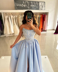 Abiti da cerimonia con perline azzurro cielo, abiti formali a linea A con cristalli, abiti da banchetto in raso per donna