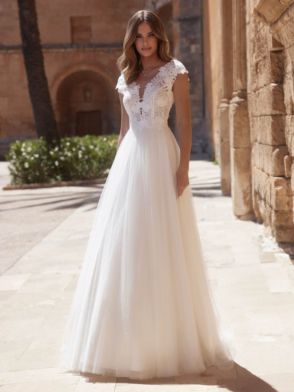 princess polly baby blue dress Modest Cap Sleeves V Neck A-Line Lace Appliques Lace Up Tulle Wedding  VOS  LEE
