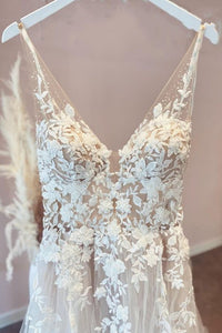 Vintage Lace Applique A-line Wedding Dress Deep V-neck Tulle Bridal Dress Ms2503191