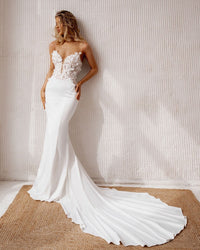 Abiti da Sposa Eleganti e Raffinati a Sirena con Spalline Sottili in Pizzo Abito da Sposa